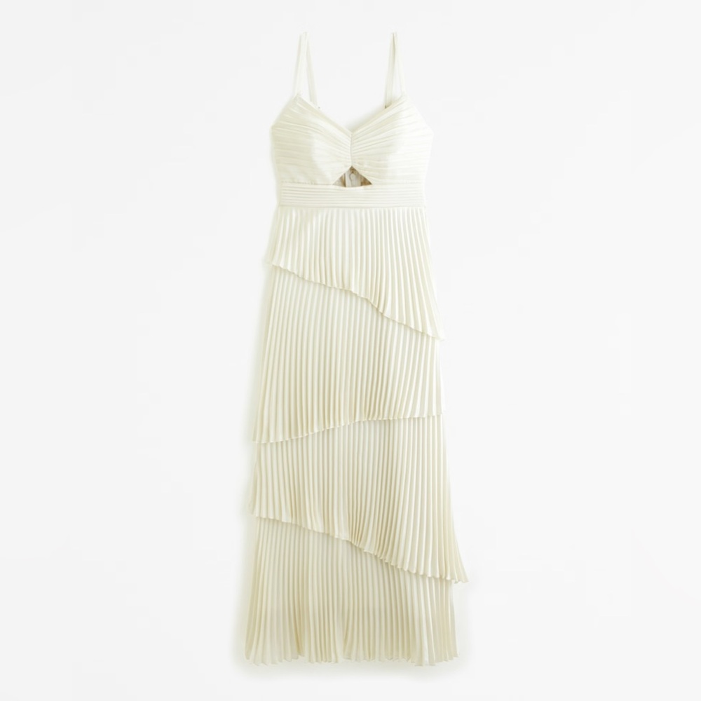 The A&F Giselle Pleated Tiered Maxi Dress